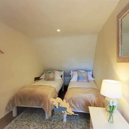 Deer'S Glade Caravan & Camping Park Norwich Bagian luar foto